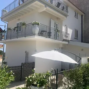 Il Fiore Bianco Bed and breakfast
